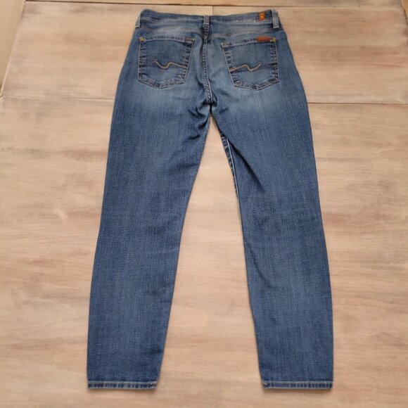7 For All Mankind Cropped Skinny  Medium Wash Distressed Jeans Sz 28 - Picture 9 of 11